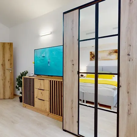 Apartment Park *